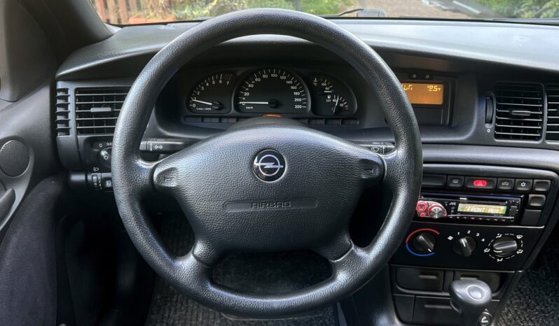 OPEL VECTRA B 1.8i 16V 116KM – AUTOMAT – KLIMATYZACJA – IMPORT – NIEMCY – TOP STAN – SERWISOWANA full