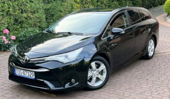 TOYOTA AVENSIS III 2.0 D4D 143KM – LIFT – MANUAL – KAMERA – NAVI – NOWE OPONY full