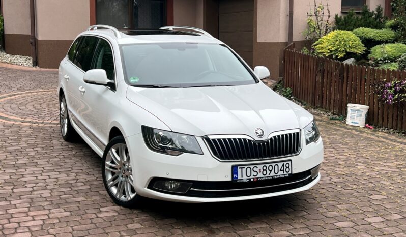 SKODA SUPERB II LIFT 2.0 TDI 170KM – AUTOMAT DSG – NAVI – SKÓRA – PANORAMA – EL. FOTELE full