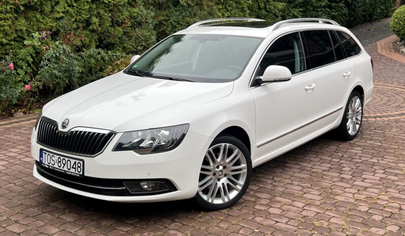 SKODA SUPERB II LIFT 2.0 TDI 170KM – AUTOMAT DSG – NAVI – SKÓRA – PANORAMA – EL. FOTELE full