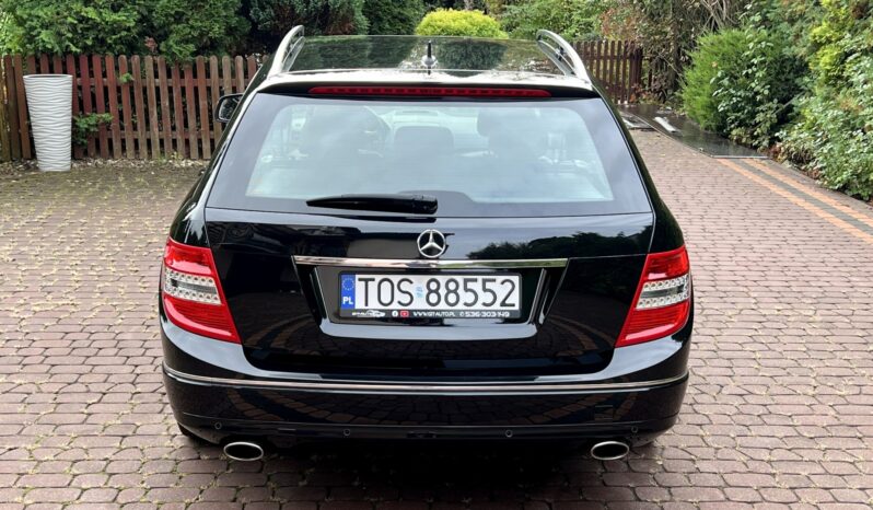 MERCEDES W204 320CDI 224KM AVANTGARDE – AUTOMAT – NAVI – SKÓRA – HARMAN/KARDON – BI-XENON full