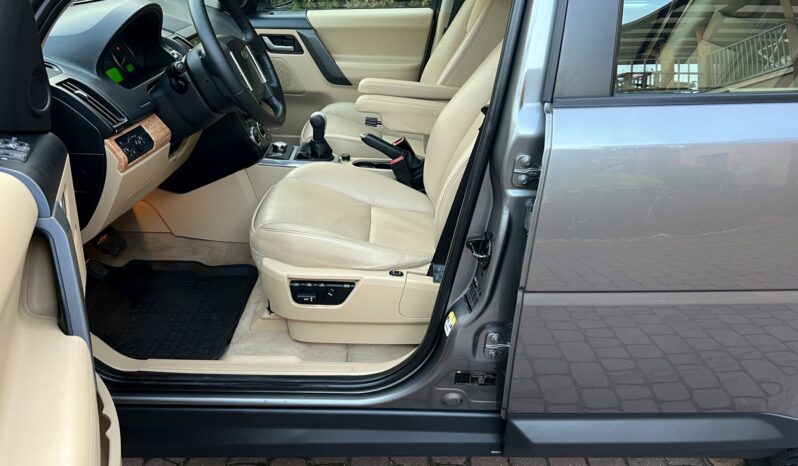 LAND ROVER FREELANDER II HSE 2.2 TD4 152KM – SKÓRA – XENON – ALPINE – EL. FOTELE – SERWIS ASO full
