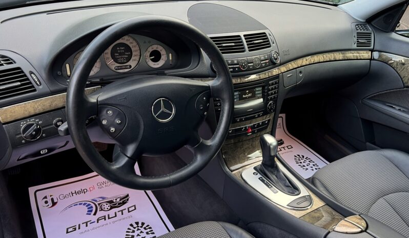 MERCEDES W211 E280 3.0 V6 231KM – 7G-TRONIC – AVANTGARDE – XENON – NAVI full