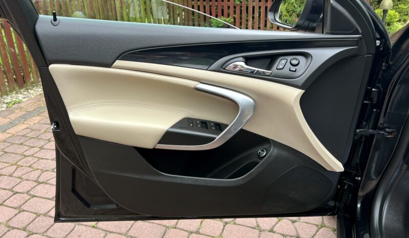 OPEL INSIGNIA 2.0 TURBO BENZYNA 250KM 4X4 – AUTOMAT – KAMERA – SKÓRA – NAWIGACJA full