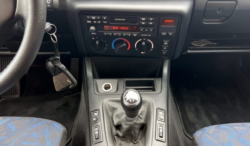 BMW E36 323TI 170KM – M-PAKIET – KLIMA – ALCANTARA – SPORTY – MANUAL full