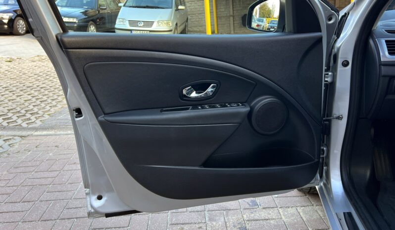 RENAULT MEGANE III 1.5 DCI 110KM LIMITED – R-LINK – NAVI – SERWIS ASO – TEMPOMAT full