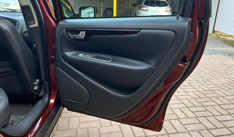VOLVO V70/XC70 2.4 TURBO 200KM AWD 4X4 – AUTOMAT – GRZANE FOTELE – SKÓRA full
