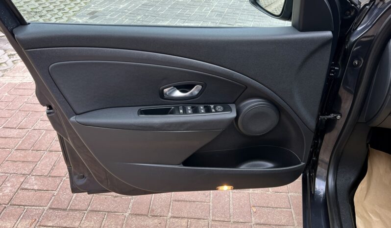 RENAULT MEGANE III 1.5 DCI 106KM – KLIMATRONIC – ALUFELGI – FABRYCZNY LAKIER – SERWIS ASO full