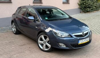 OPEL ASTRA J 1.6 TURBO 180KM – BI-XENON – NAVI – NOWE OPONY – GRZANE FOTELE full