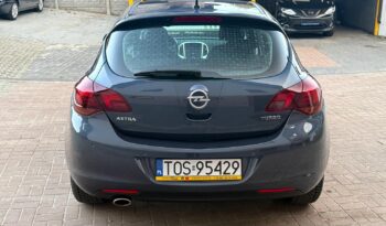 OPEL ASTRA J 1.6 TURBO 180KM – BI-XENON – NAVI – NOWE OPONY – GRZANE FOTELE full