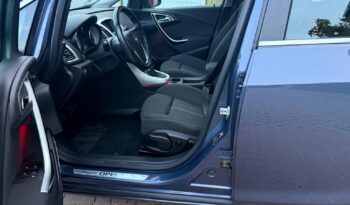 OPEL ASTRA J 1.6 TURBO 180KM – BI-XENON – NAVI – NOWE OPONY – GRZANE FOTELE full