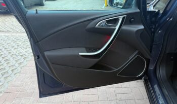 OPEL ASTRA J 1.6 TURBO 180KM – BI-XENON – NAVI – NOWE OPONY – GRZANE FOTELE full