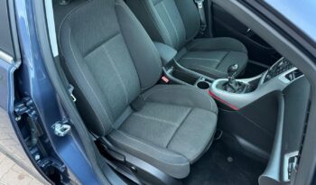 OPEL ASTRA J 1.6 TURBO 180KM – BI-XENON – NAVI – NOWE OPONY – GRZANE FOTELE full