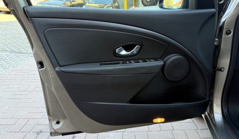 RENAULT MEGANE III 1.6 16V 100KM – KLIMA – NOWY ROZRZĄD – SERWIS ASO – IMPORT NIEMCY full