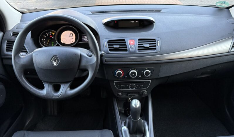 RENAULT MEGANE III 1.6 16V 100KM – KLIMA – NOWY ROZRZĄD – SERWIS ASO – IMPORT NIEMCY full