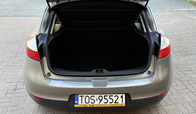 RENAULT MEGANE III 1.6 16V 100KM – KLIMA – NOWY ROZRZĄD – SERWIS ASO – IMPORT NIEMCY full