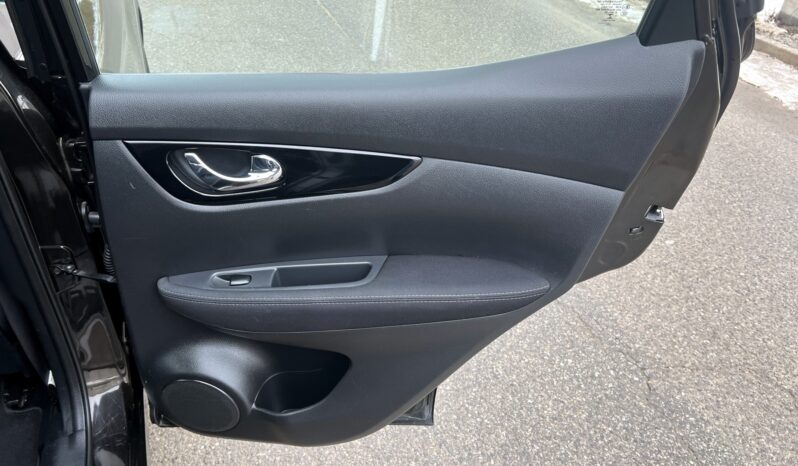 NISSAN QASHQAI II 1.6 DIG-T 163KM – NAVI – KAMERA – GRZANE FOTELE – SERWIS ASO full