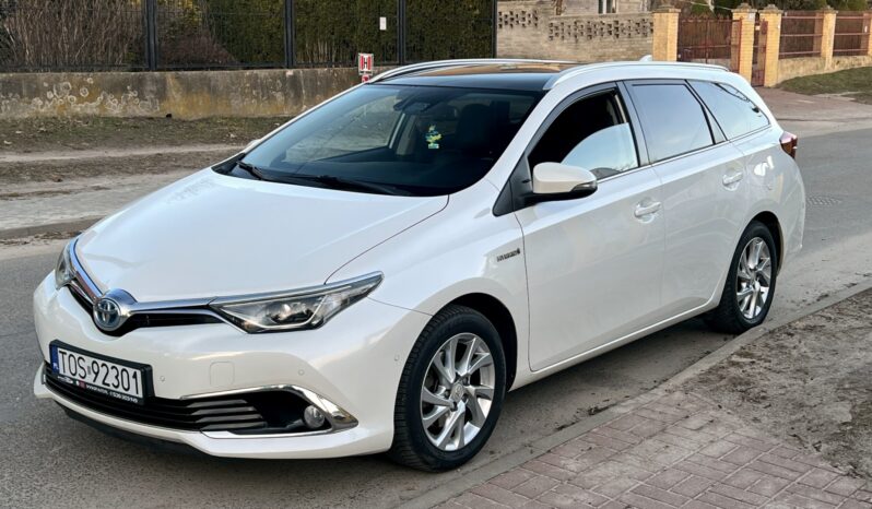 TOYOTA AURIS II 1.8 HYBRID 136KM – AUTOMAT – KAMERA – NAVI – SERWIS ASO – PARKTRONIC full