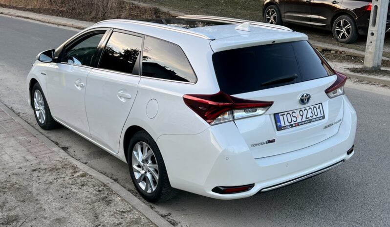 TOYOTA AURIS II 1.8 HYBRID 136KM – AUTOMAT – KAMERA – NAVI – SERWIS ASO – PARKTRONIC full