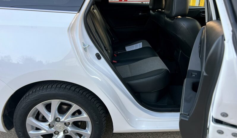 TOYOTA AURIS II 1.8 HYBRID 136KM – AUTOMAT – KAMERA – NAVI – SERWIS ASO – PARKTRONIC full