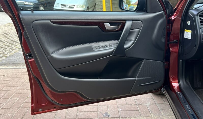 VOLVO V70 XC 2.4 TURBO 200KM AWD 4X4 – AUTOMAT – GRZANE FOTELE full