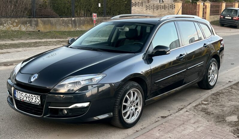 RENAULT LAGUNA III 2.0 DCI 178KM 4CONTROL – EL. FOTELE – NAVI – ALCANTARA/SKÓRA full