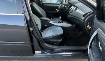 RENAULT LAGUNA III 2.0 DCI 178KM 4CONTROL – EL. FOTELE – NAVI – ALCANTARA/SKÓRA full