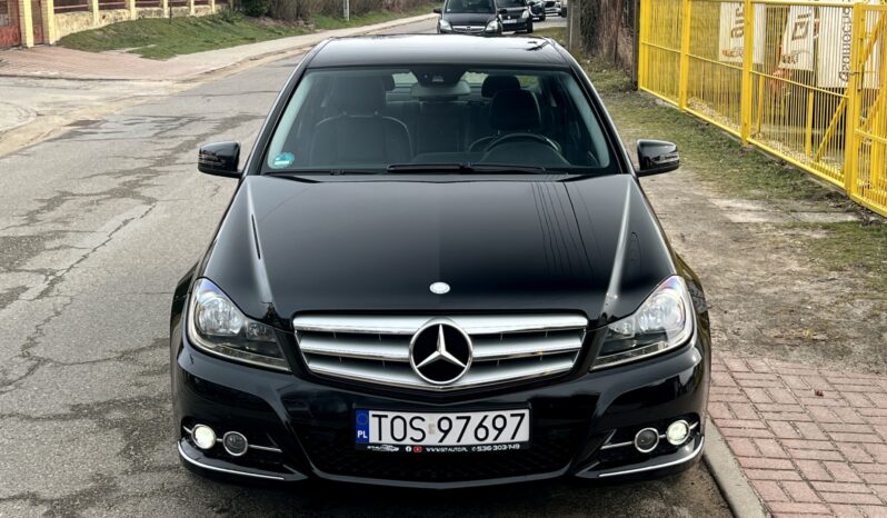 MERCEDES W204 LIFT C180 CGI 156KM – AUTOMAT 7G-TRONIC – GRZANE FOTELE – SERWIS ASO full