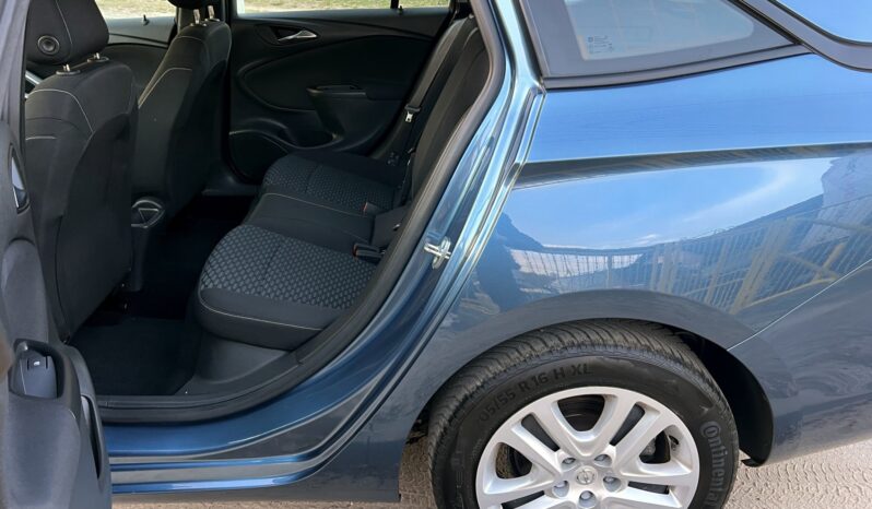 OPEL ASTRA K 1.6 CDTI 110KM – NAVI – GRZANE FOTELE I KIEROWNICA – NISKI PRZEBIEG full