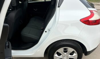 RENAULT MEGANE III 1.6 16V 100KM AUTHENTIQUE – KLIMA – NOWY ROZRZĄD – IMPORT NIEMCY full