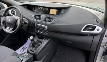 RENAULT SCENIC III LIFT 1.6 16V 110KM – KLIMATRONIC – GRZANE FOTELE – NAWIGACJA full