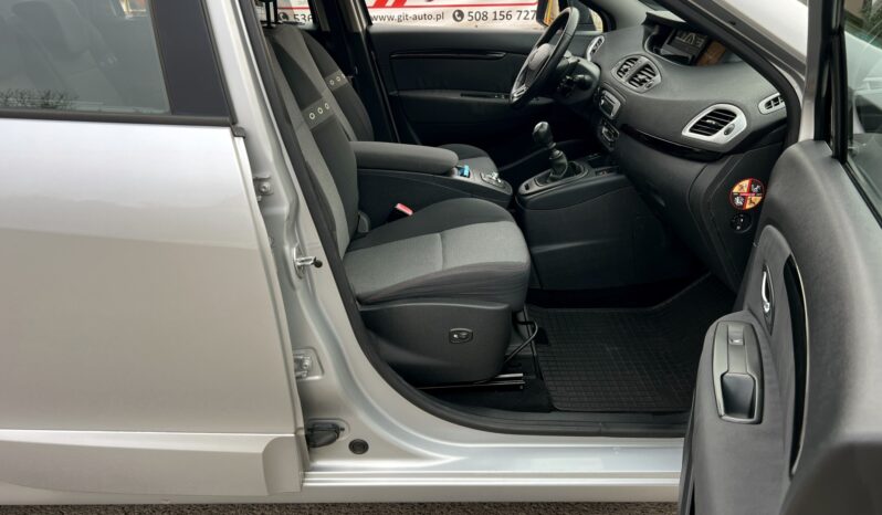 RENAULT SCENIC III LIFT 1.6 16V 110KM – KLIMATRONIC – GRZANE FOTELE – NAWIGACJA full