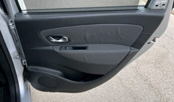 RENAULT SCENIC III LIFT 1.6 16V 110KM – KLIMATRONIC – GRZANE FOTELE – NAWIGACJA full