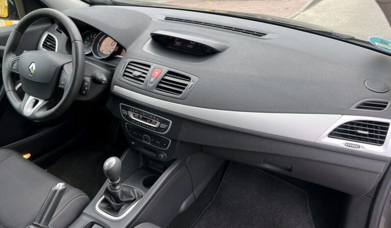 RENAULT MEGANE III 1.4 TCE 130KM – KLIMATRONIC – GRZANE FOTELE – TEMPOMAT full