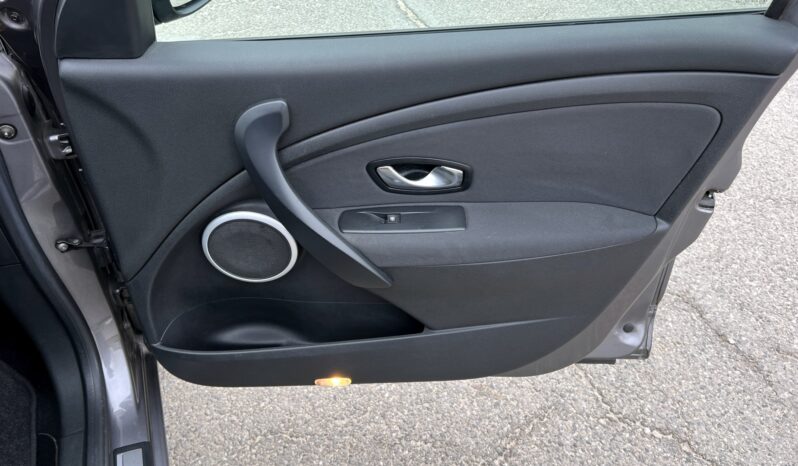 RENAULT MEGANE III 1.4 TCE 130KM – KLIMATRONIC – GRZANE FOTELE – TEMPOMAT full