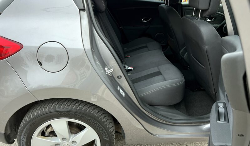 RENAULT MEGANE III 1.4 TCE 130KM – KLIMATRONIC – GRZANE FOTELE – TEMPOMAT full