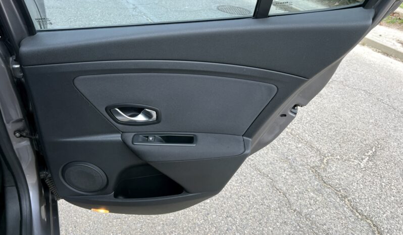 RENAULT MEGANE III 1.4 TCE 130KM – KLIMATRONIC – GRZANE FOTELE – TEMPOMAT full