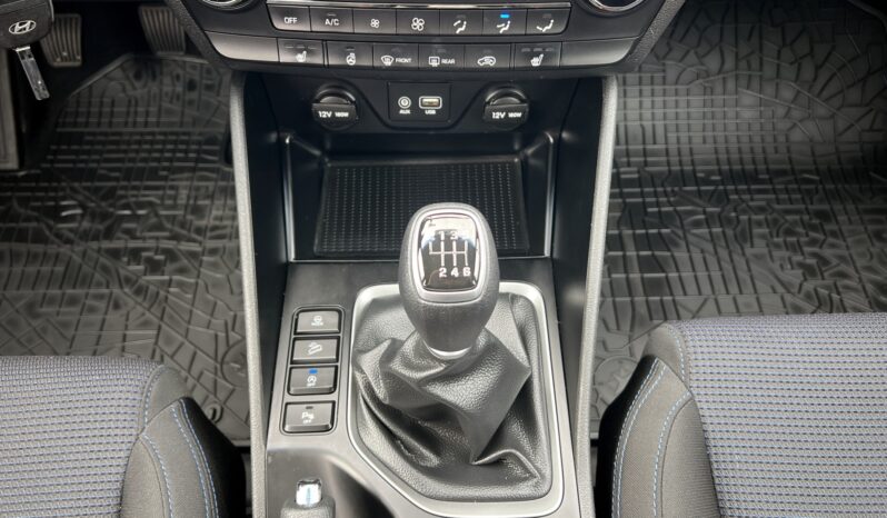 HYUNDAI TUCSON III 1.6 GDI 132KM – NAVI – GRZANA KIEROWNICA I FOTELE – TEMPOMAT full