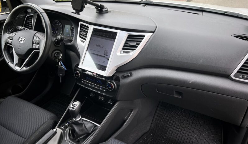 HYUNDAI TUCSON III 1.6 GDI 132KM – NAVI – GRZANA KIEROWNICA I FOTELE – TEMPOMAT full