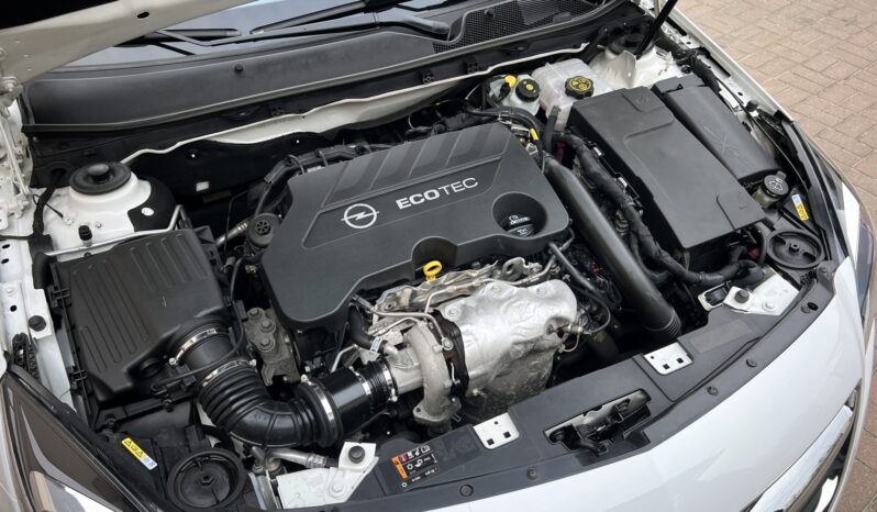 OPEL INSIGNIA A FL 2.0 CDTI 170KM – MARTWE POLE – KAMERA – ACC – BI-XENON full