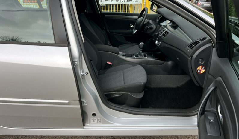 RENAULT LAGUNA III 1.6 110KM BENZYNA – KLIMATRONIC – 6 BIEGÓW – NOWE OPONY full