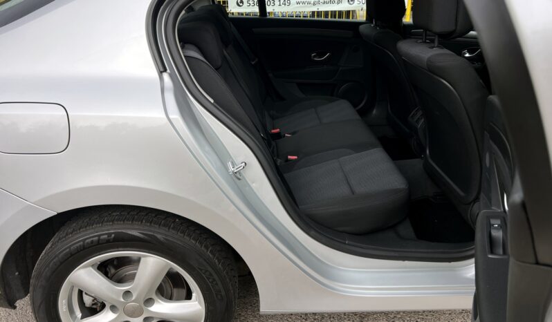 RENAULT LAGUNA III 1.6 110KM BENZYNA – KLIMATRONIC – 6 BIEGÓW – NOWE OPONY full