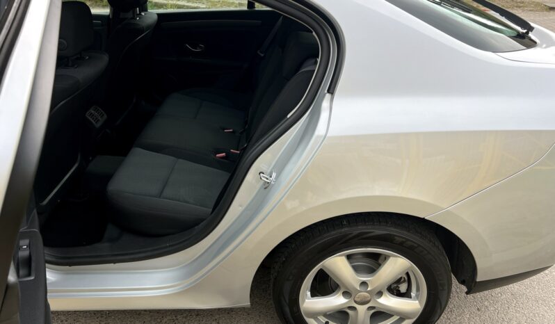 RENAULT LAGUNA III 1.6 110KM BENZYNA – KLIMATRONIC – 6 BIEGÓW – NOWE OPONY full