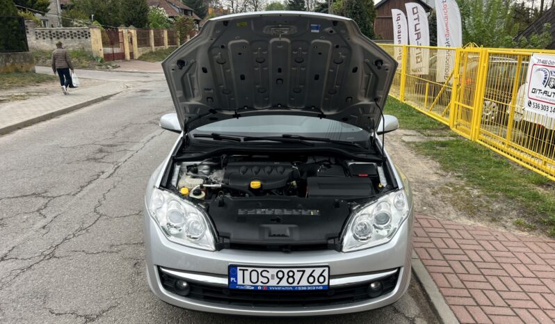 RENAULT LAGUNA III 1.6 110KM BENZYNA – KLIMATRONIC – 6 BIEGÓW – NOWE OPONY full