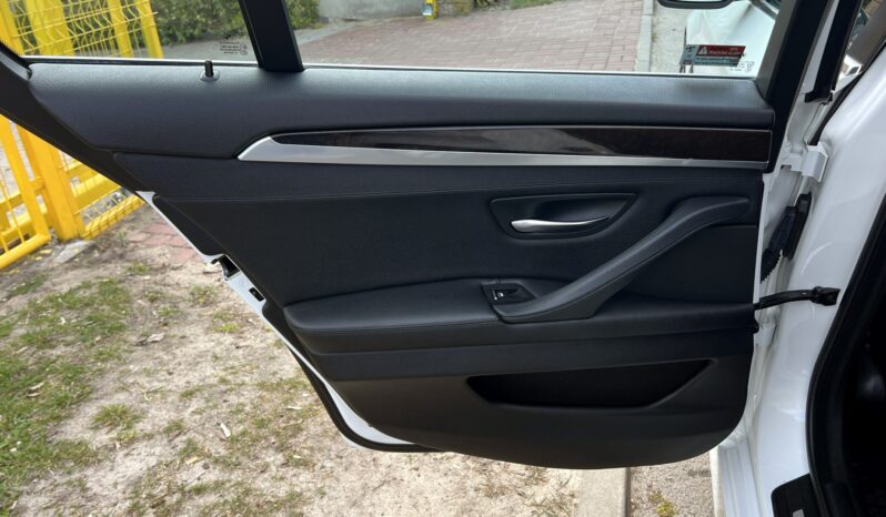BMW F11 530D XDRIVE 258KM 4×4 – AUTOMAT – SPORTY – NAVI – BI-XENON full