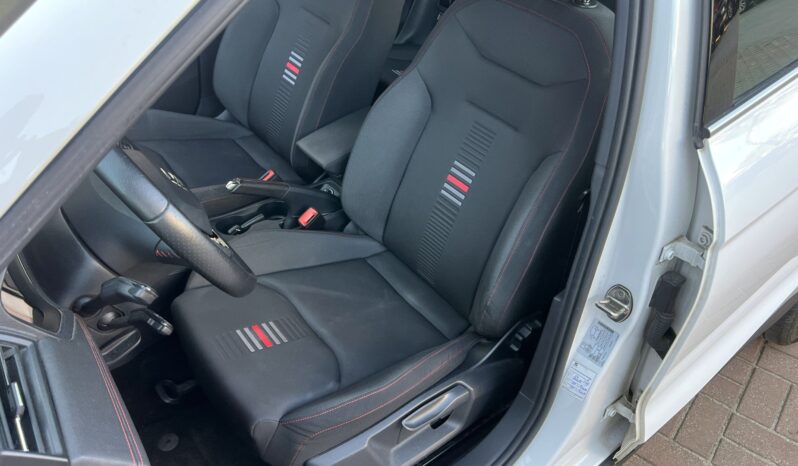 SEAT ARONA FR 1.0 TSI 115KM – KAMERA – CARPLAY – NAVI – ACC – GRZANE FOTELE full