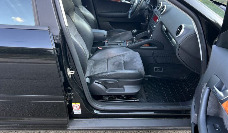 AUDI A3 8P LIFT 2.0 TDI CR 170KM – SPORTY – LEDY – MULTIFUNKCJA – ALCANTARA – BOSE full
