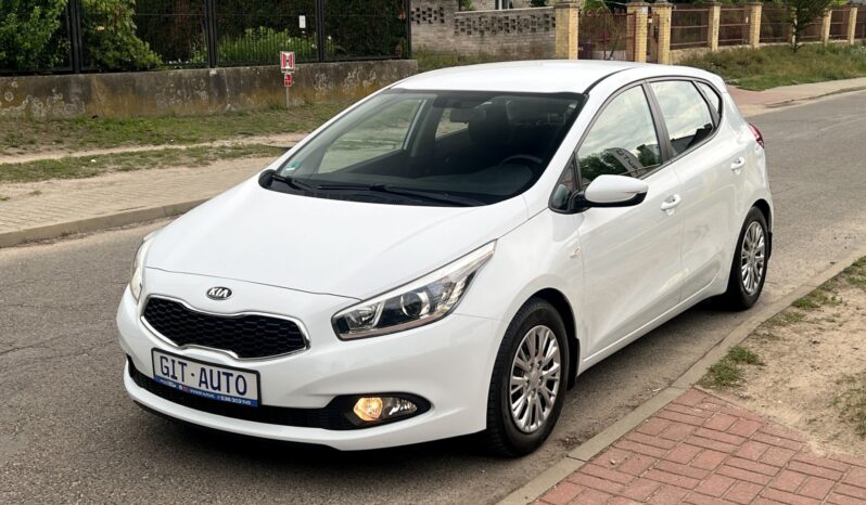 KIA CEED II 1.4 BENZYNA 100KM – KLIMA – MULTIFUNKCJA – FABRYCZNY LAKIER full
