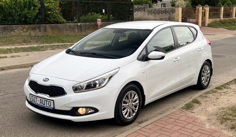 KIA CEED II 1.4 BENZYNA 100KM – KLIMA – MULTIFUNKCJA – FABRYCZNY LAKIER full