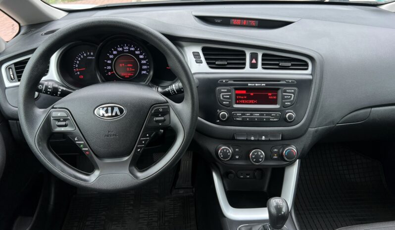 KIA CEED II 1.4 BENZYNA 100KM – KLIMA – MULTIFUNKCJA – FABRYCZNY LAKIER full